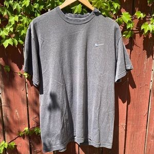 Nike Side Swoosh tshirt
